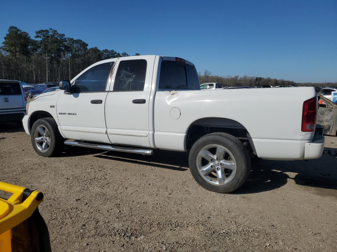 2006 Dodge RAM - Image 2