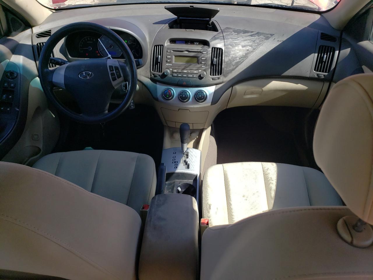2008 Hyundai Elantra - Image 8