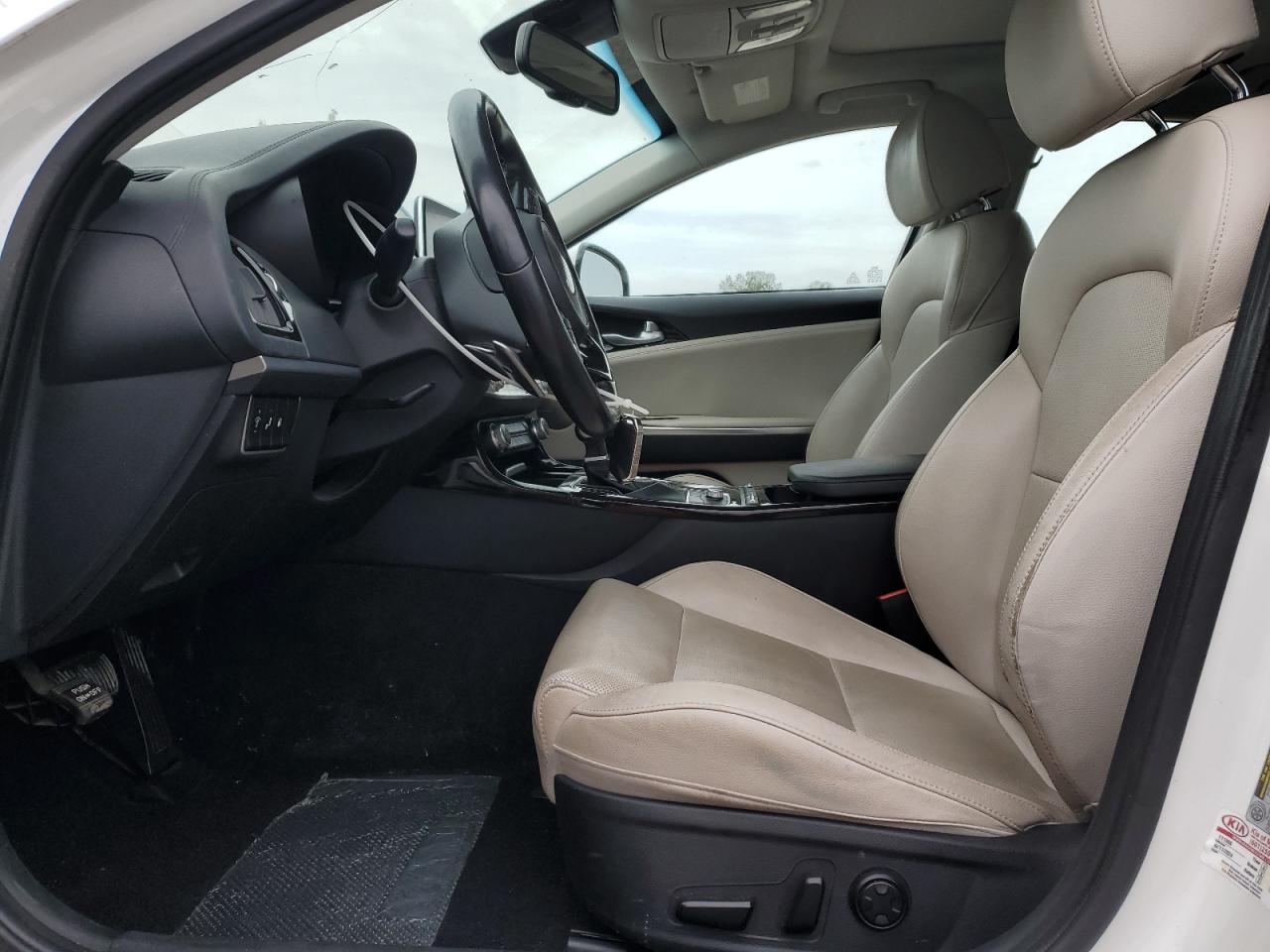 2019 Kia Stinger - Image 7