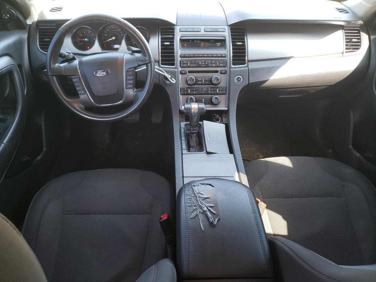2011 Ford Taurus - Image 8