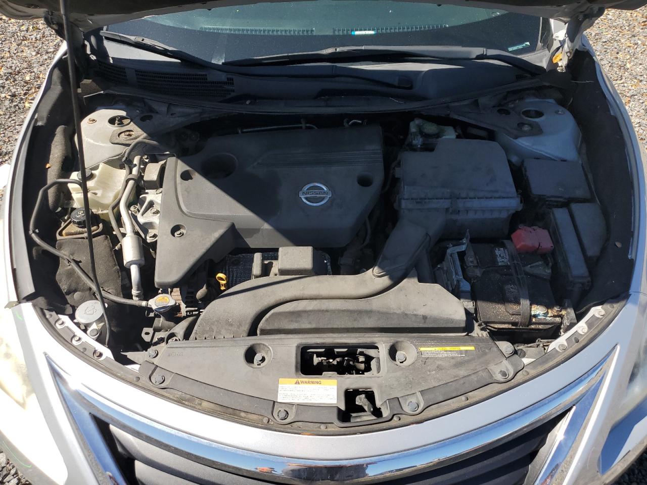 2015 Nissan Altima - Image 12