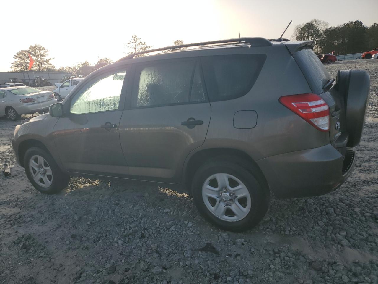 2012 Toyota RAV 4 - Image 2
