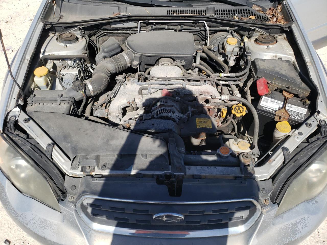 2005 Subaru Legacy - Image 12