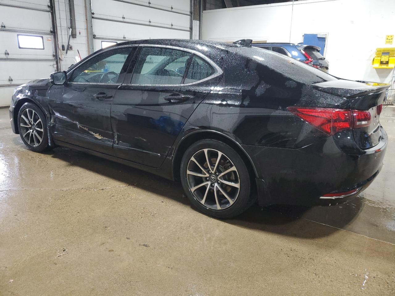 2016 Acura TLX - Image 2