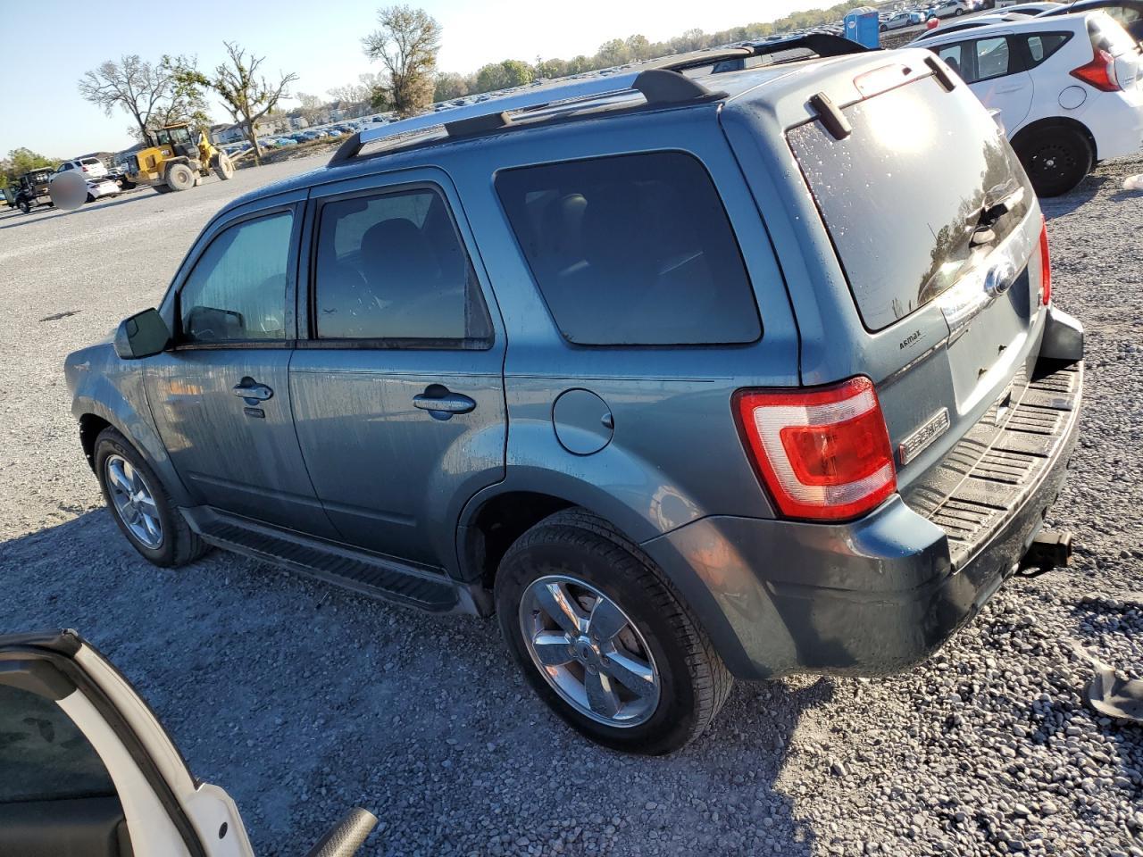 2012 Ford Escape - Image 2