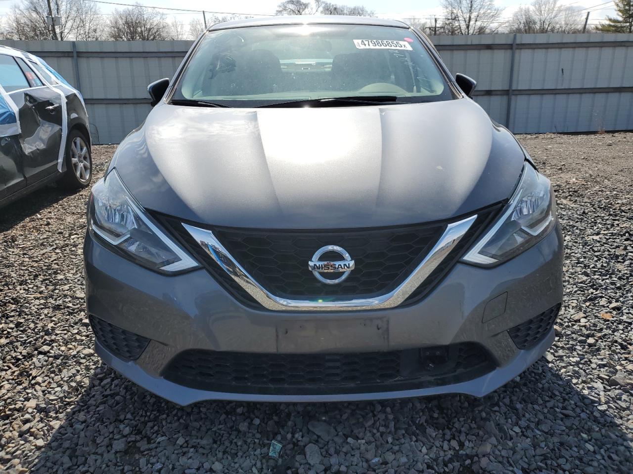 2019 Nissan Sentra - Image 5