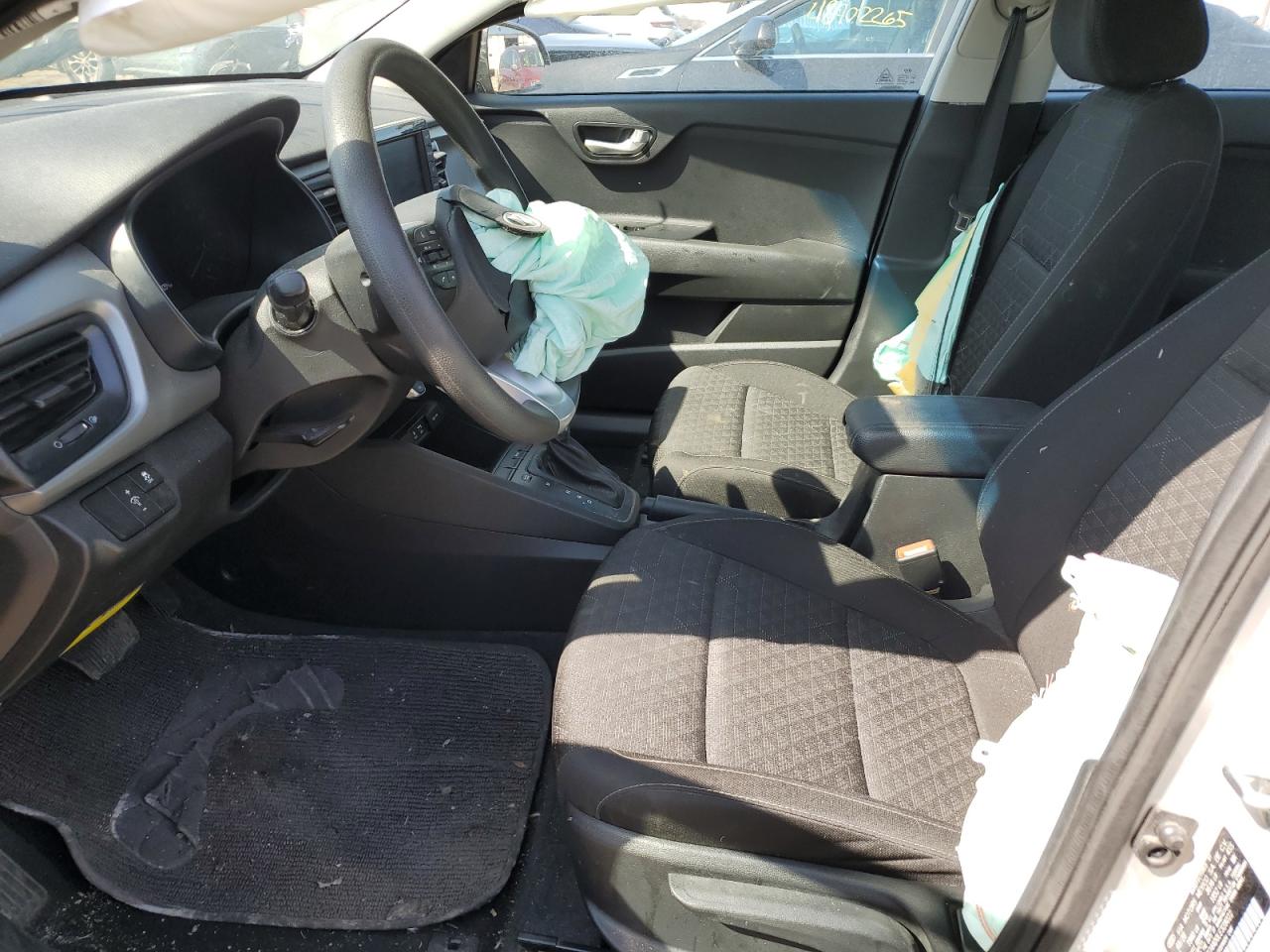 2020 Kia Rio - Image 7