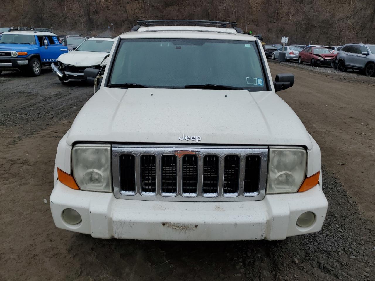 2006 Jeep Commander - Image 5
