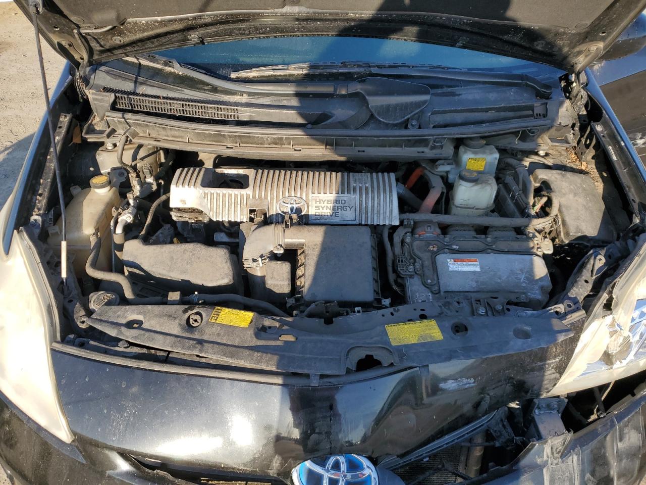 2012 Toyota Prius - Image 11