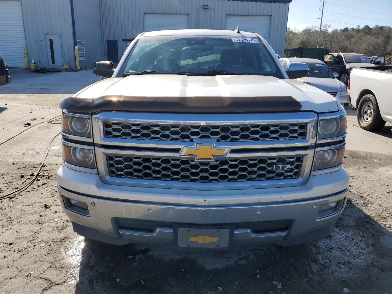 2014 Chevrolet Silverado - Image 5