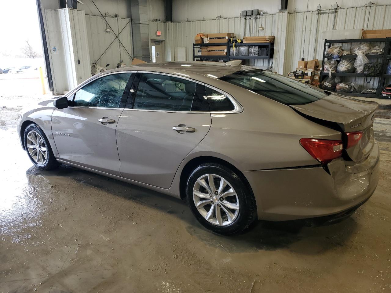 2023 Chevrolet Malibu - Image 2