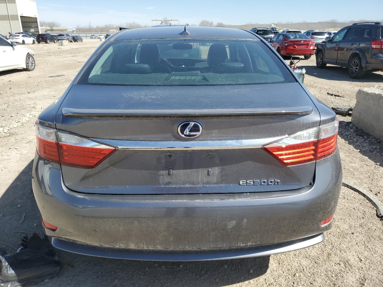 2014 Lexus ES - Image 6