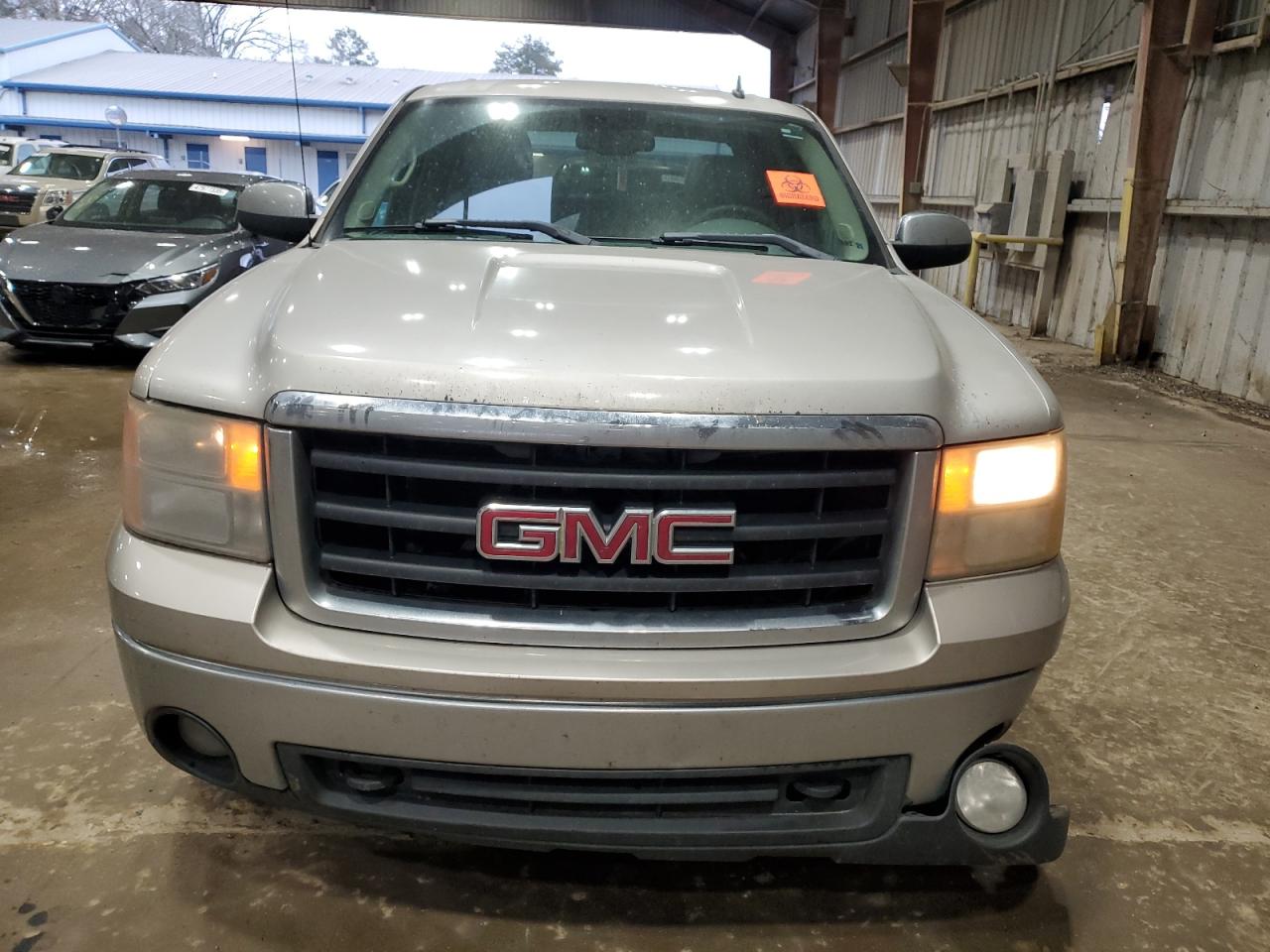 2007 GMC Sierra - Image 5