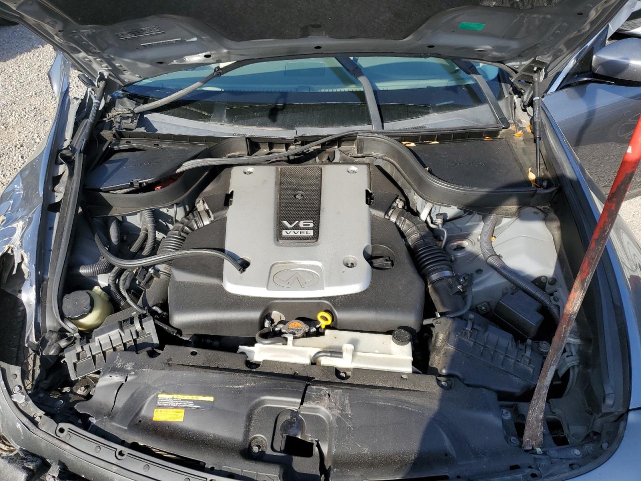 2012 Infiniti G - Image 13