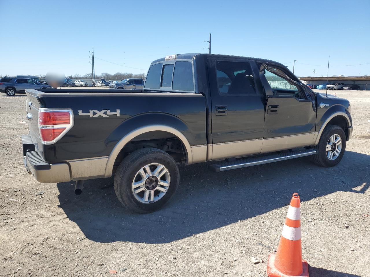 2011 Ford F-150 - Image 3