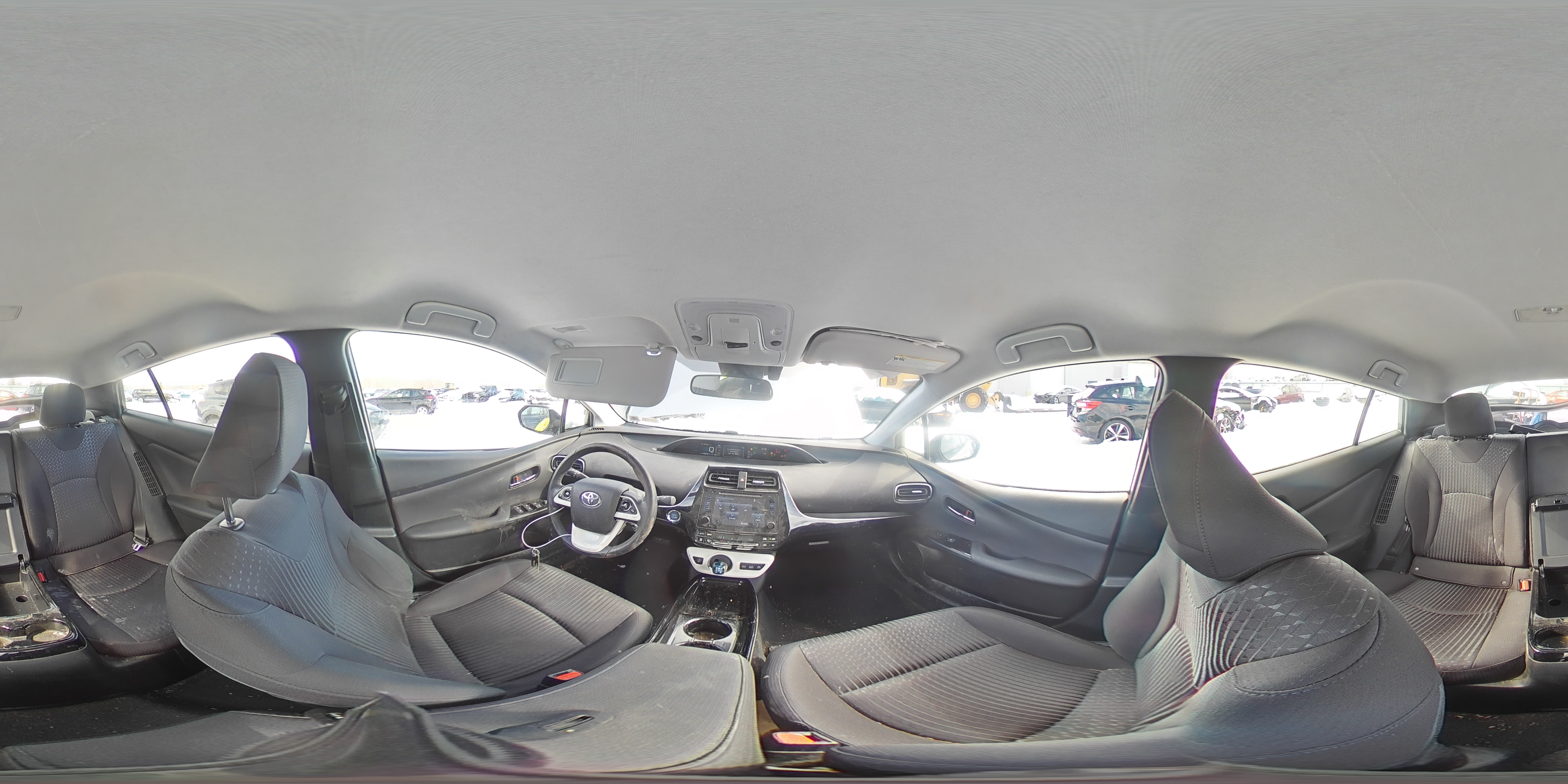 2017 Toyota Prius - Image 12