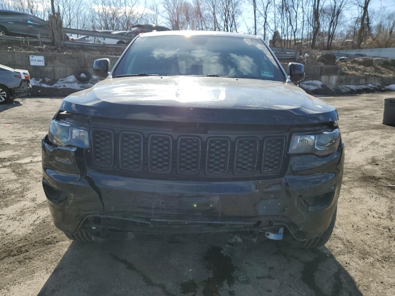 2019 Jeep Grand Cherokee - Image 5