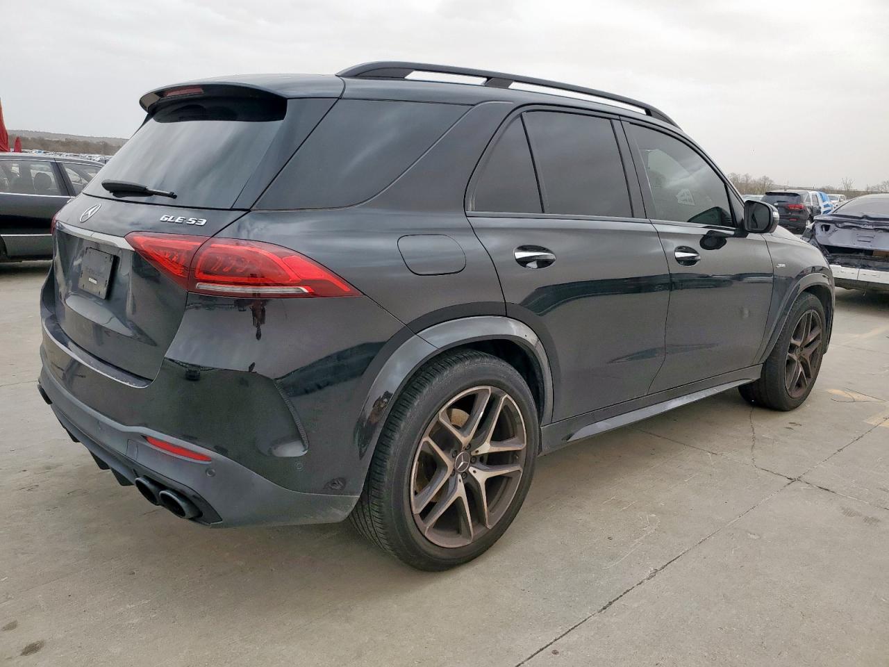 2021 Mercedes-Benz GLE - Image 3