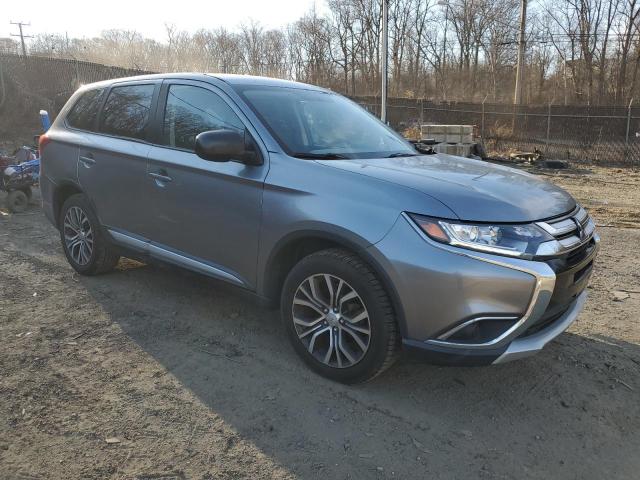 Parquets MITSUBISHI OUTLANDER 2017 Szary