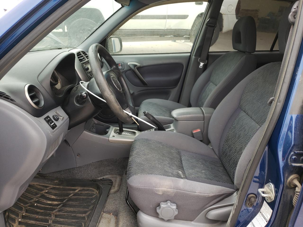 2002 Toyota RAV 4 - Image 7