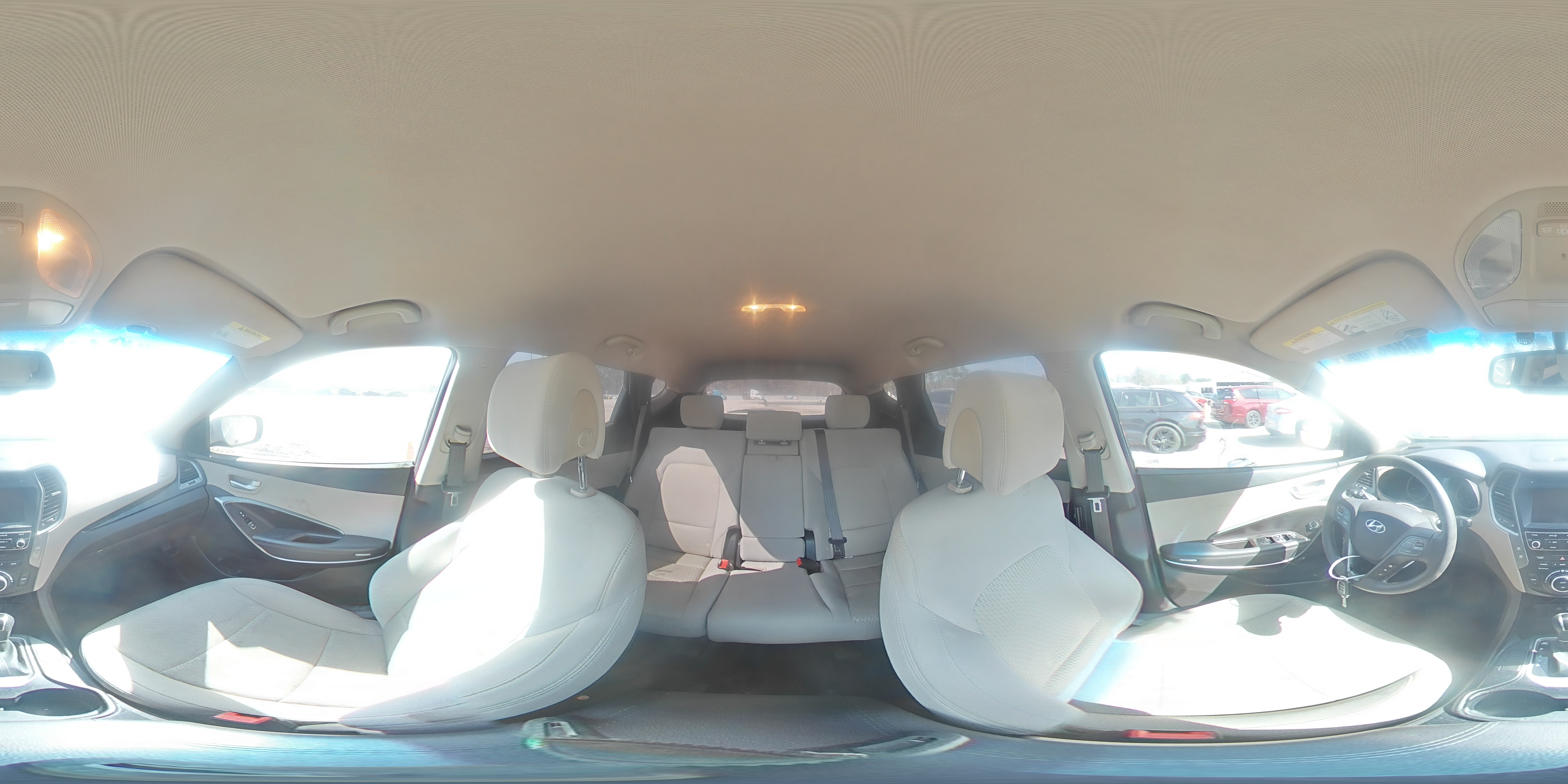 2017 Hyundai Santa Fe - Image 14
