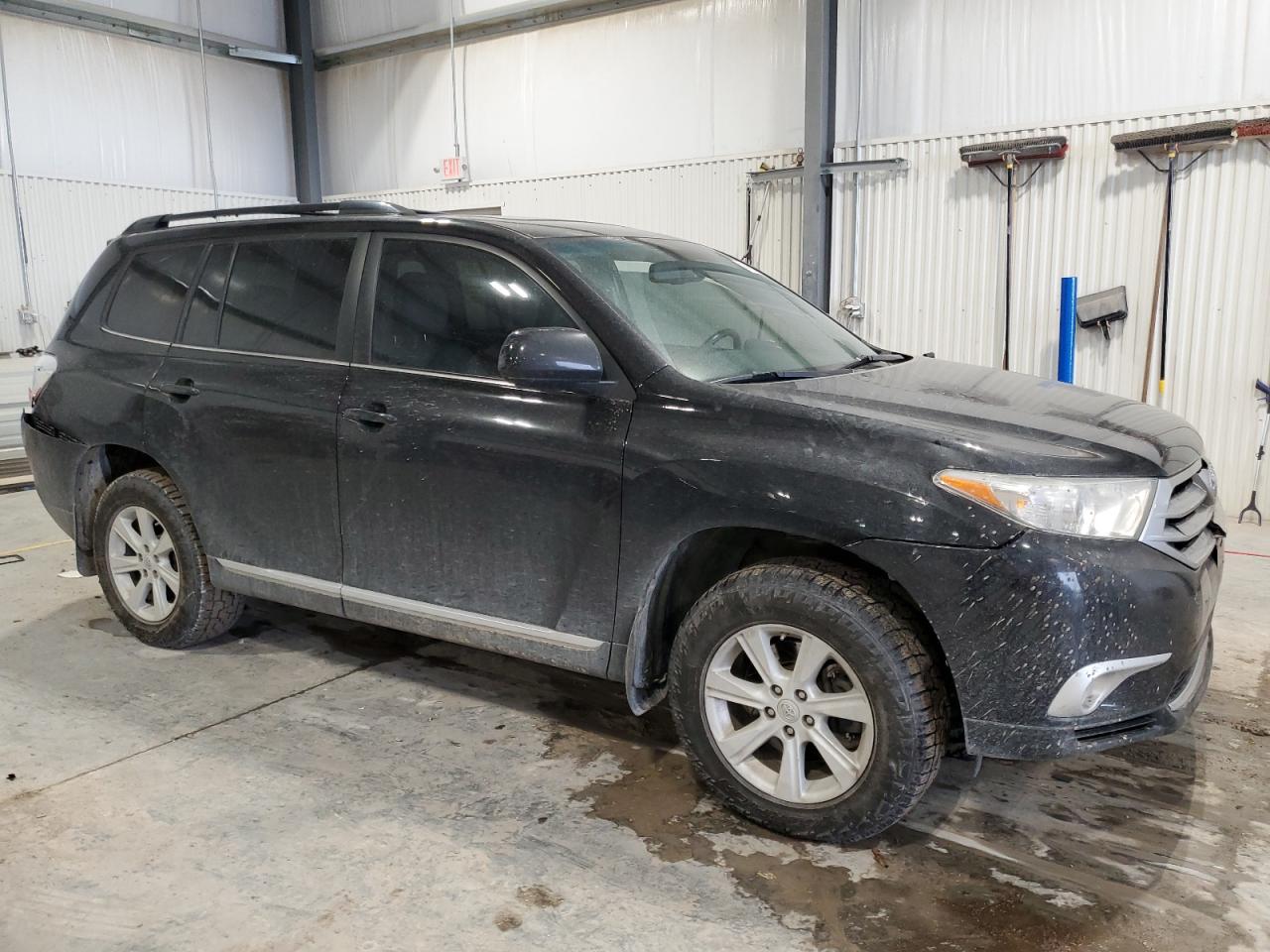 2012 Toyota Highlander - Image 4