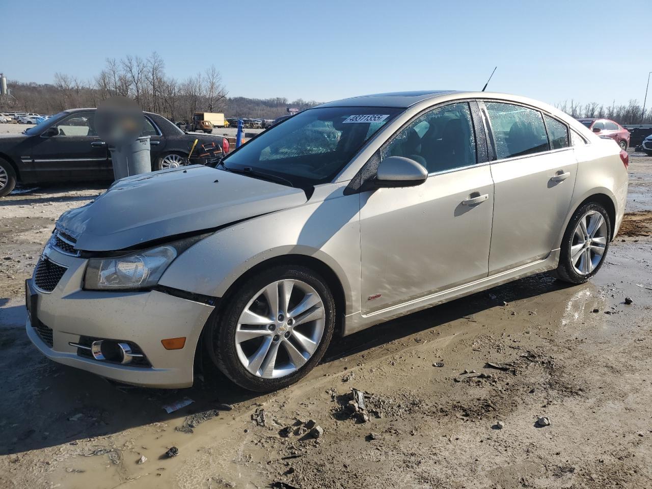 2013 Chevrolet Cruze - Image 1