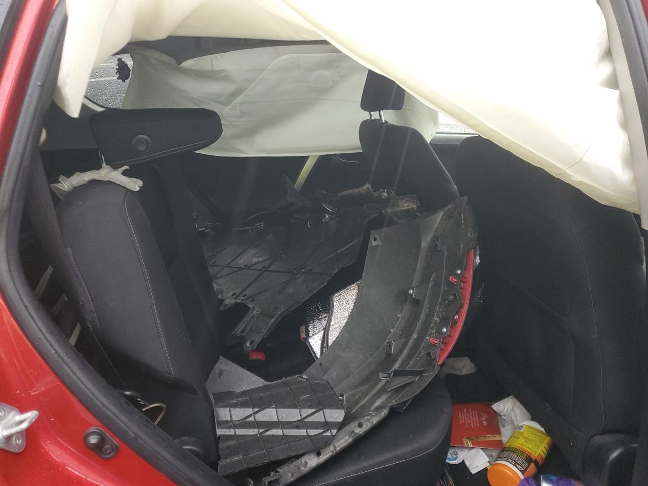 2014 Toyota RAV 4 - Image 11