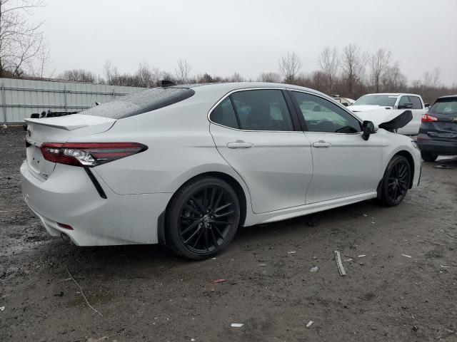  TOYOTA CAMRY 2024 White