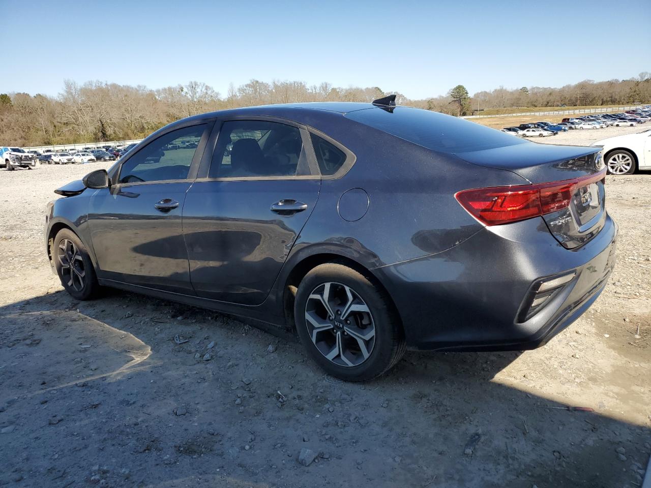 2019 Kia Forte - Image 2