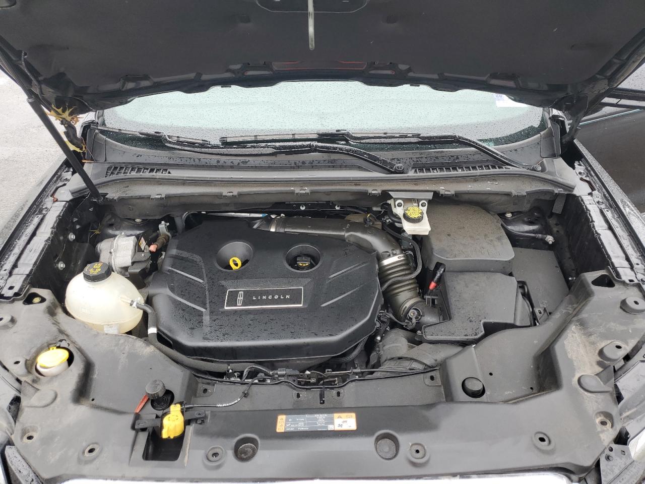 2019 Lincoln MKC - Image 12