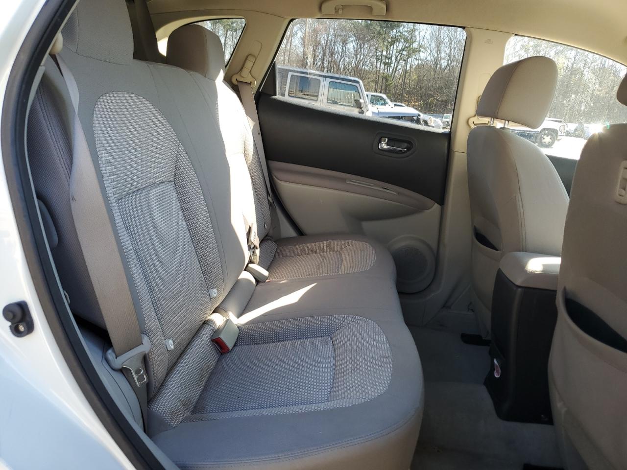 2012 Nissan Rogue - Image 11