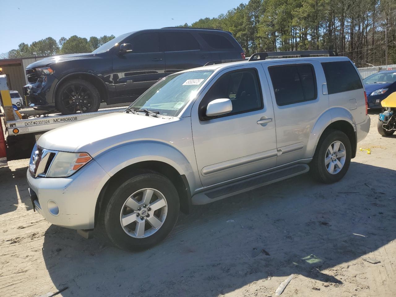 2011 Nissan Pathfinder - Image 1