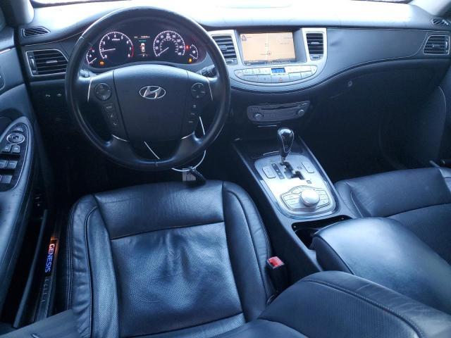  HYUNDAI GENESIS 2013 Сірий