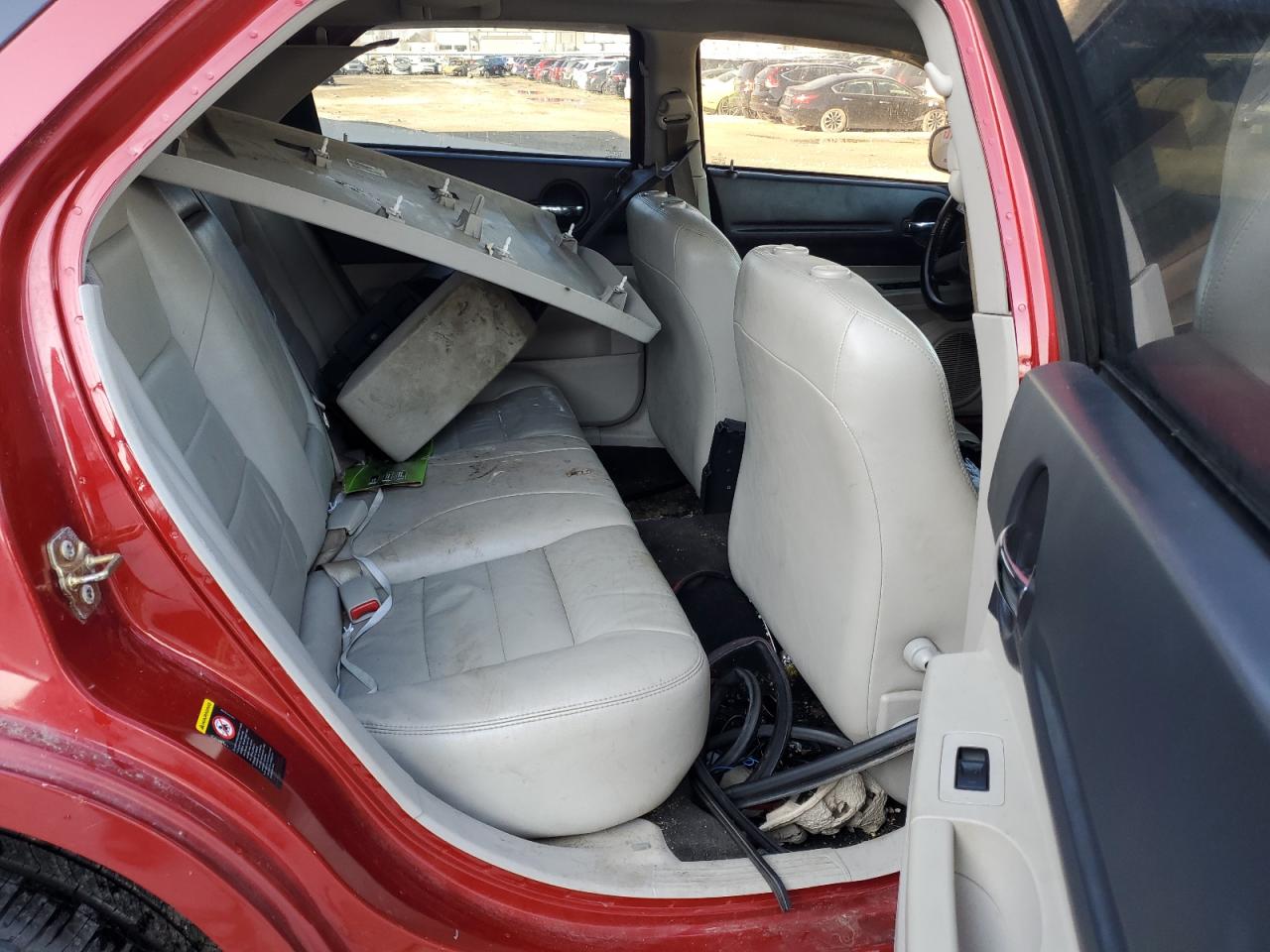 2005 Dodge Magnum - Image 11