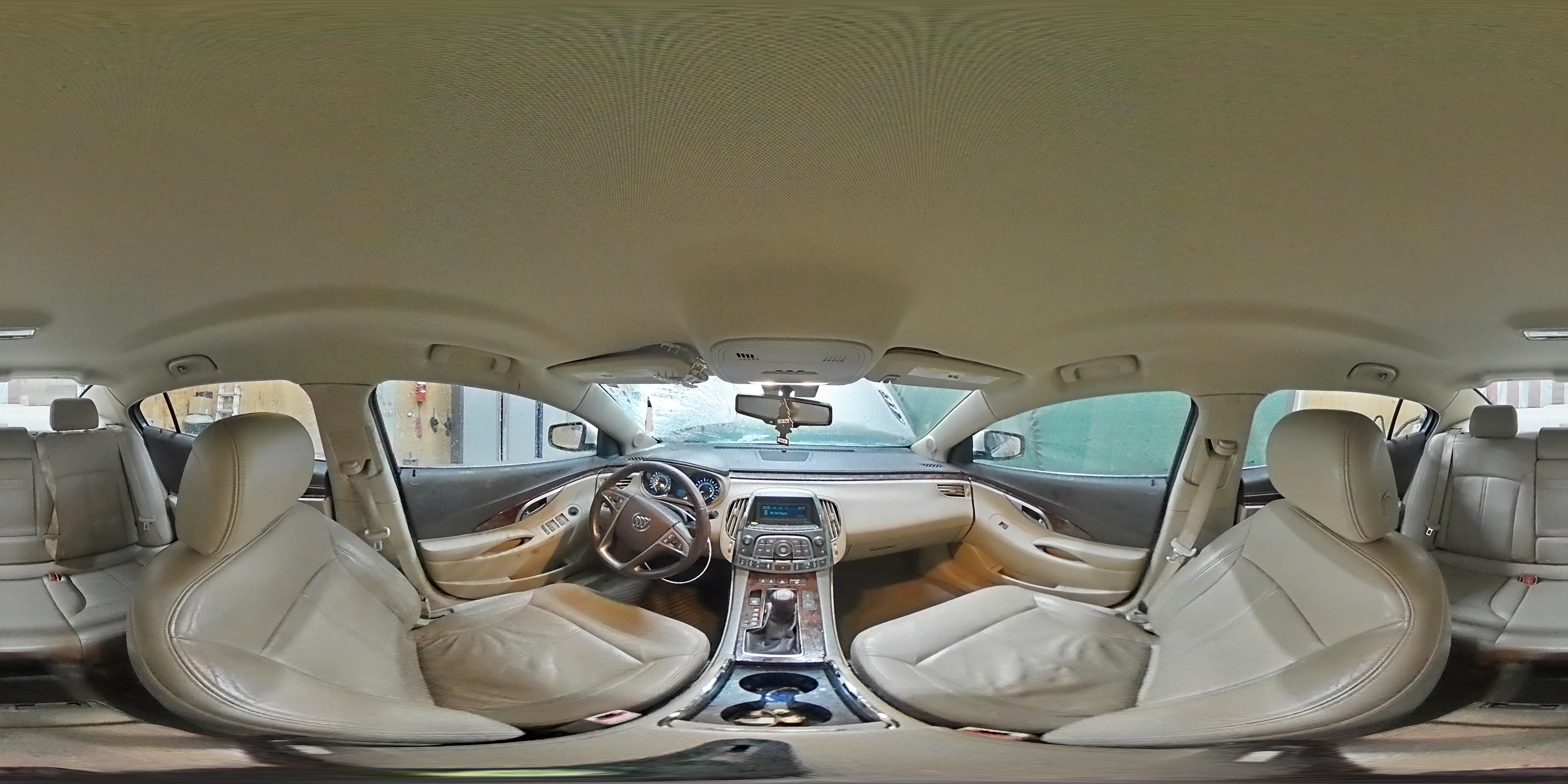 2010 Buick LaCrosse - Image 12