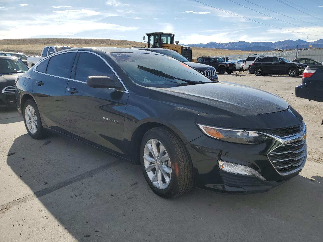 2022 Chevrolet Malibu - Image 4