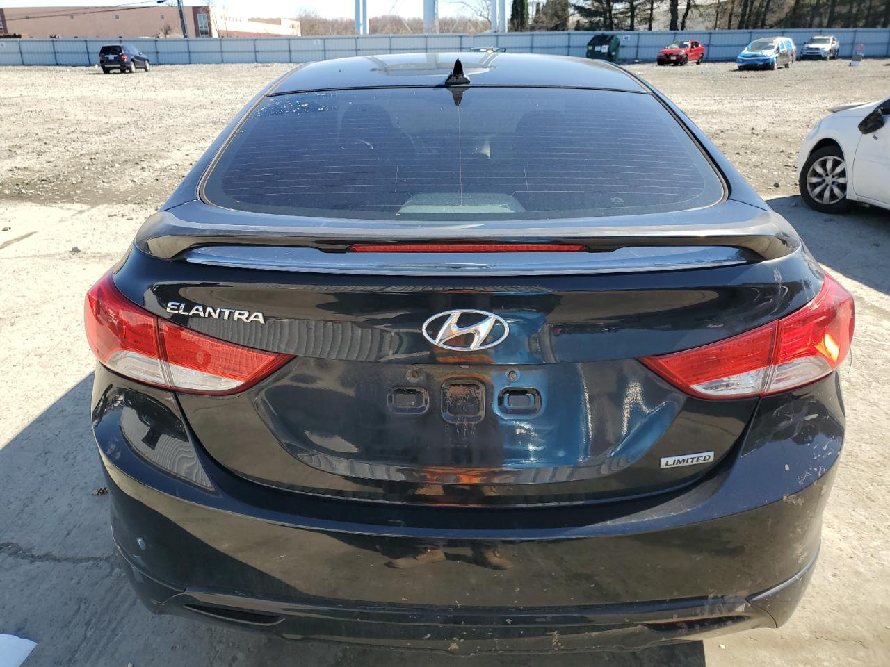 2013 Hyundai Elantra - Image 6