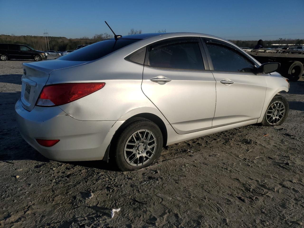 2016 Hyundai Accent - Image 3