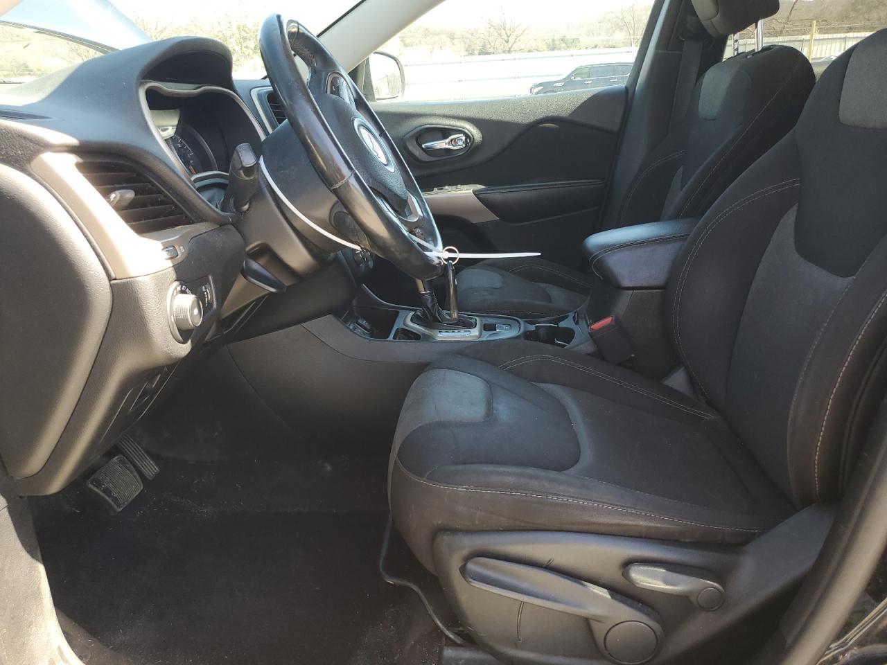 2018 Jeep Grand Cherokee - Image 7