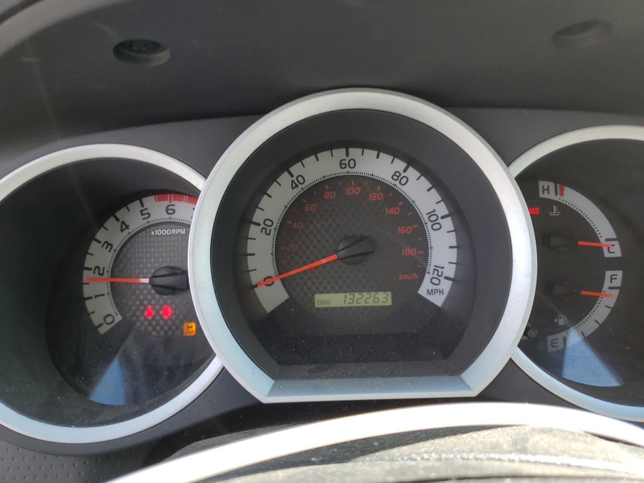 2012 Toyota Tacoma - Image 9