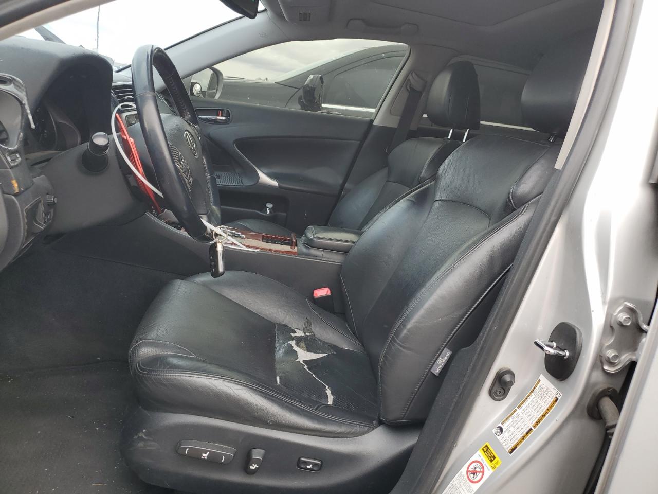 2008 Lexus IS - Image 7