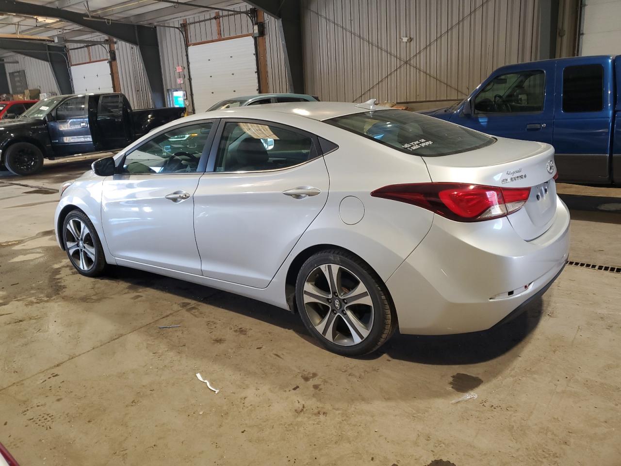 2014 Hyundai Elantra - Image 2