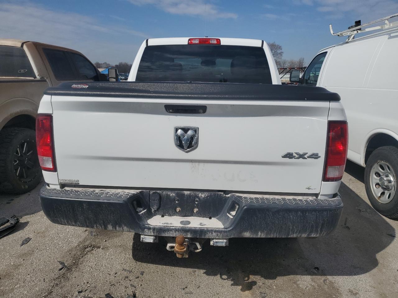 2015 RAM 1500 - Image 6