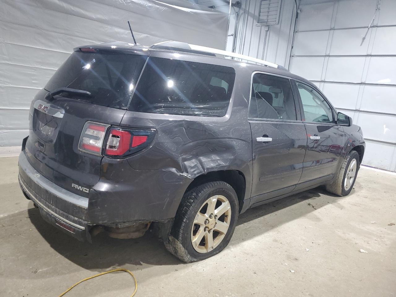 2014 GMC Acadia - Image 3