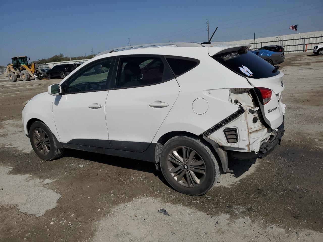 2014 Hyundai Tucson - Image 2