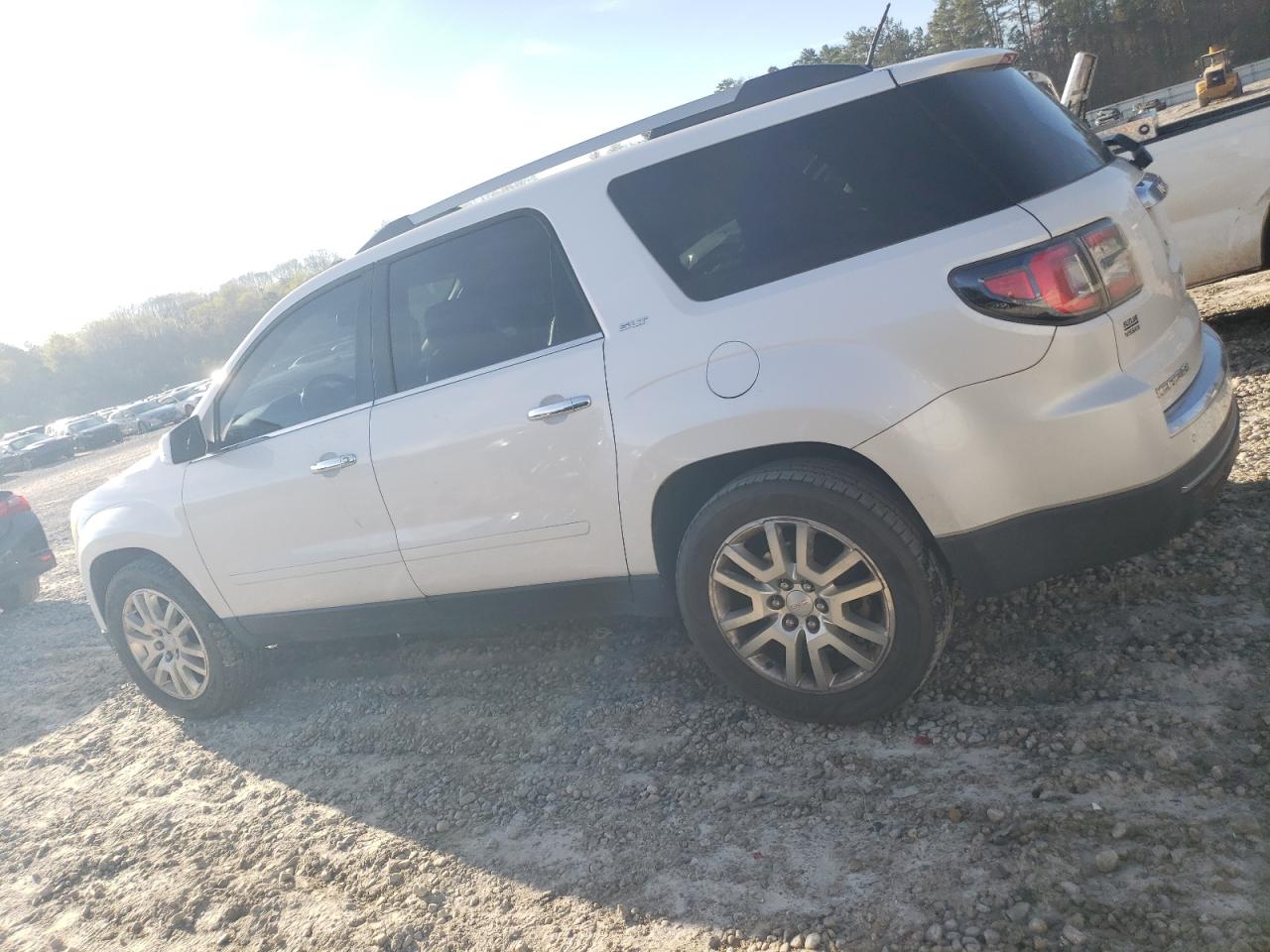 2016 GMC Acadia - Image 2
