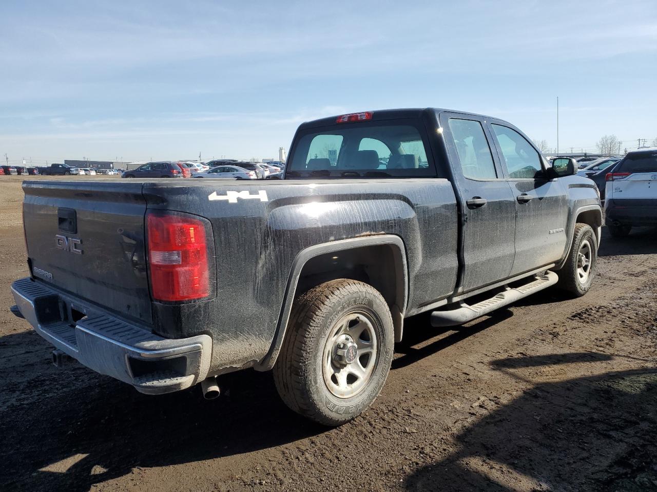 2015 GMC Sierra - Image 3