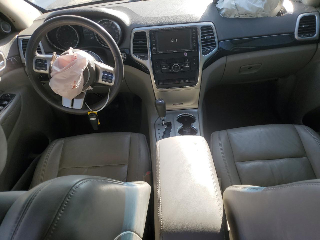 2012 Jeep Grand Cherokee - Image 8