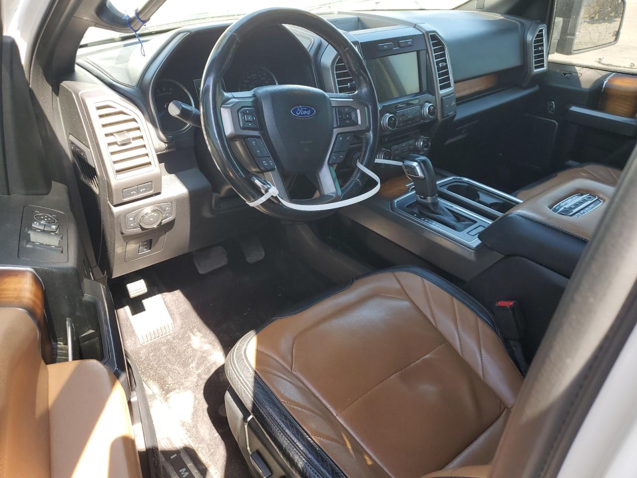2016 Ford F-150 - Image 8